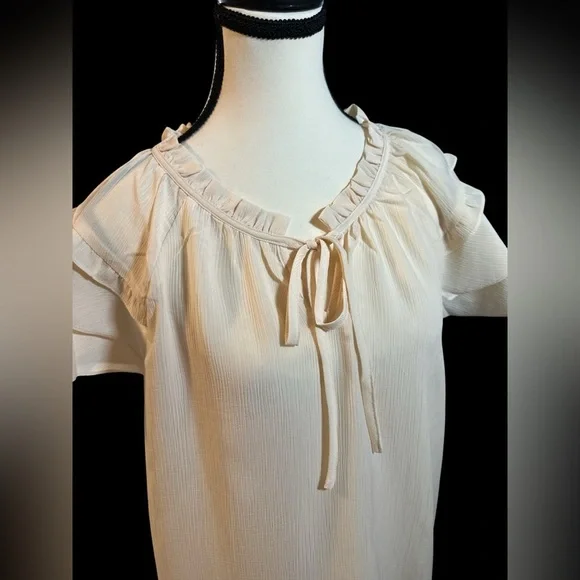 Umgee Cream Ruffle Sleeve Blouse - Picture 4 of 6